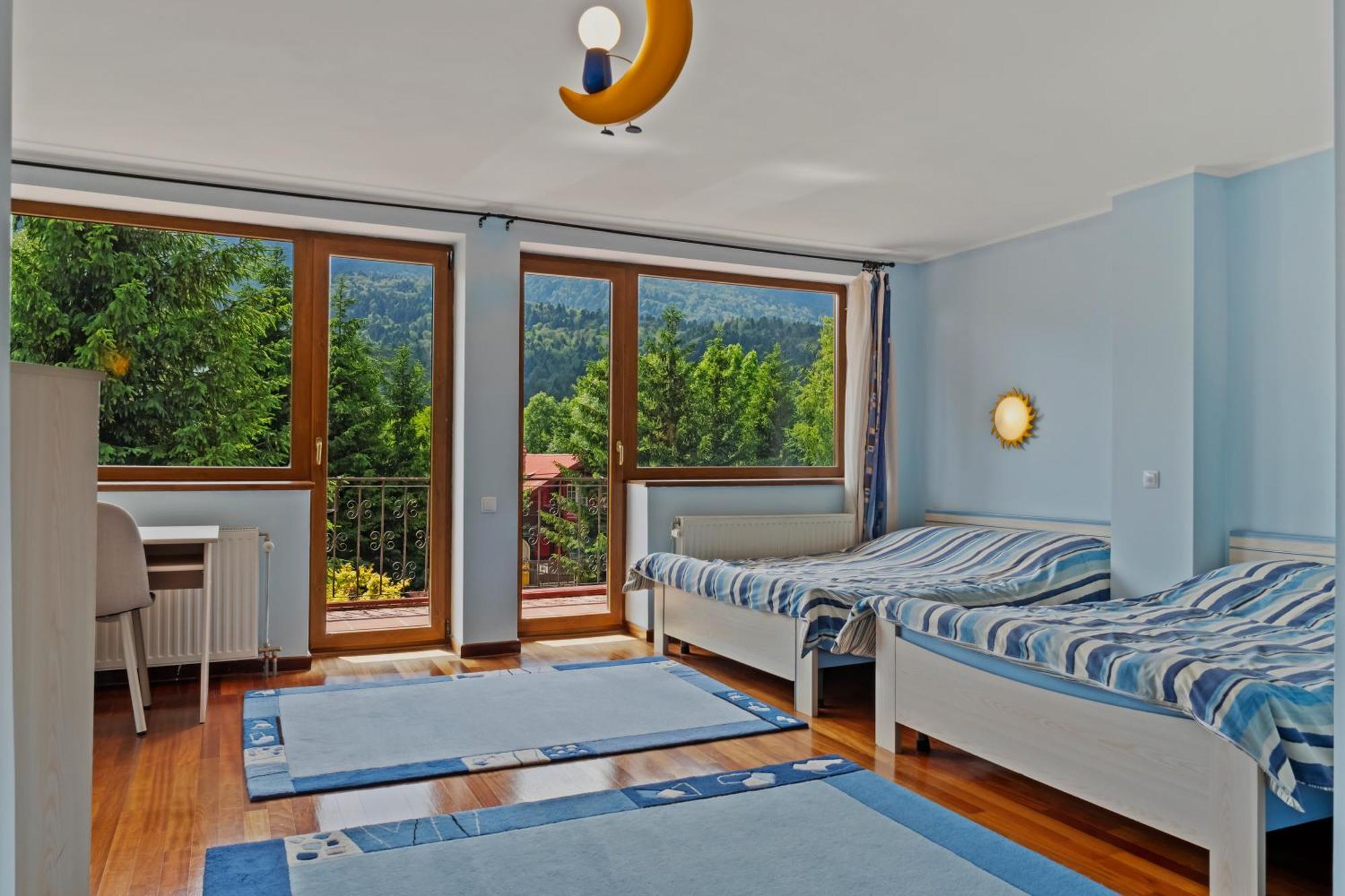 Wine Cellar Villa With Beautiful Garden In Sinaia - Busteni Poiana Tapului Exterior photo